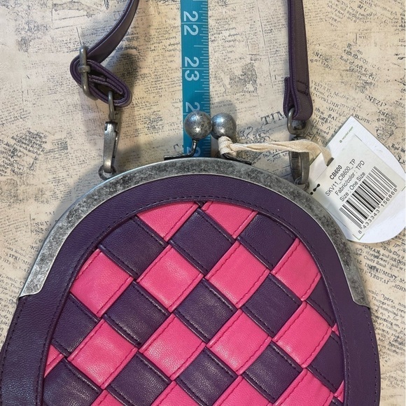 Skunkfunk Woven Clutch Purple and Pink crossbody bag - Picture 11 of 11
